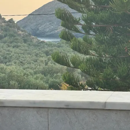 Vakantiehuis Mani Spot In Almiro