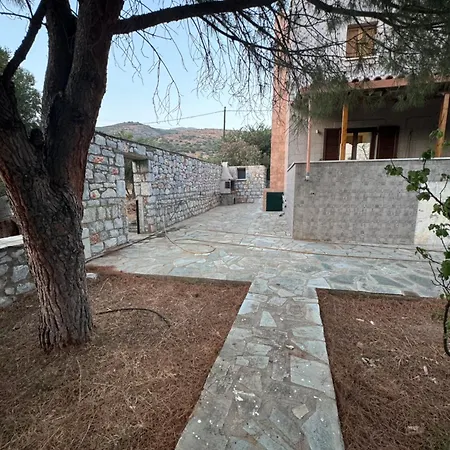 Mani Spot In Almiro Vakantiehuis