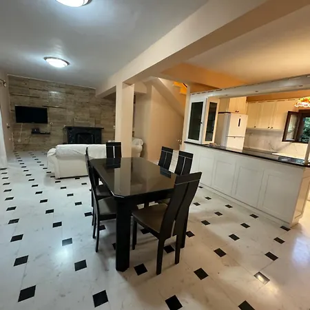 Mani Spot In Almiro Vakantiehuis